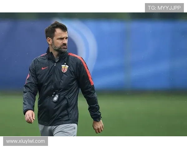 奥斯卡表现稳健，职业生涯发展引发影坛关注与热议