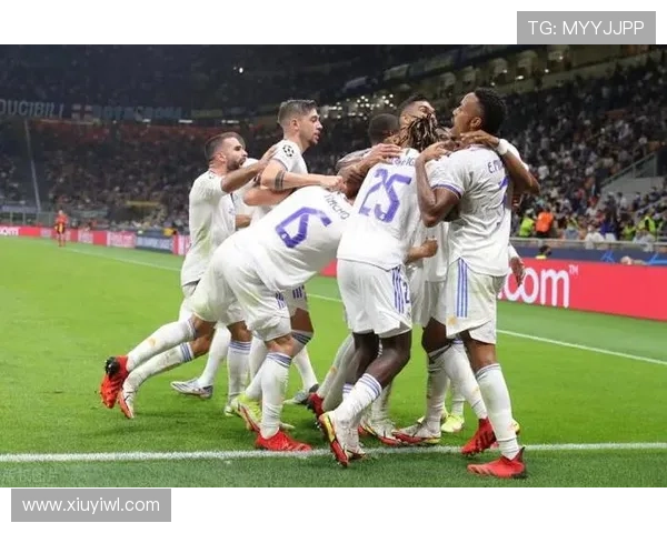 罗德里 vs 莫德里奇:控场方式与结构差异解析 罗德里 vs 莫德里奇:控场方式与结构差异解析