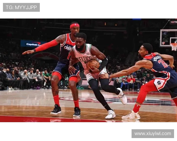 库兹马无球跑位提升火箭三分效率显著对比历史赛季 Rocha